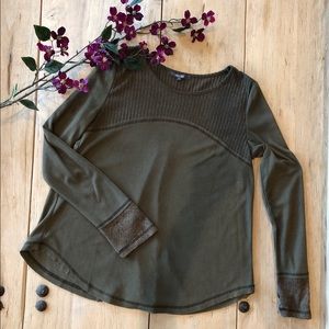 Miss me , Long sleeve ladies top, size L,